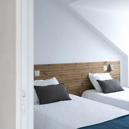 Oda ve Kahvaltı Ferrel Surf House *