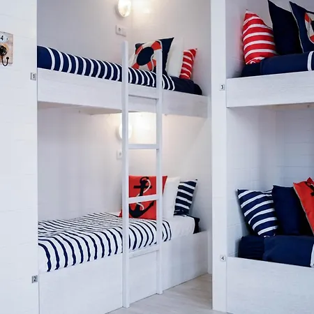 Oda ve Kahvaltı Ferrel Surf House