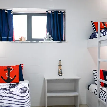 Ferrel Surf House Oda ve Kahvaltı *